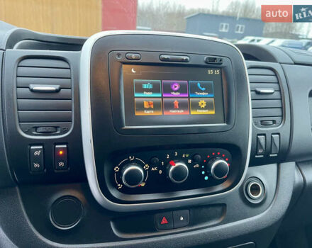 Білий Рено Трафік, об'ємом двигуна 2 л та пробігом 198 тис. км за 16600 $, фото 27 на Automoto.ua