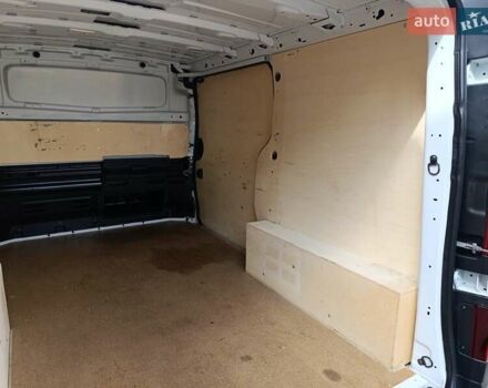Белый Рено Трафик, объемом двигателя 2 л и пробегом 212 тыс. км за 17500 $, фото 38 на Automoto.ua