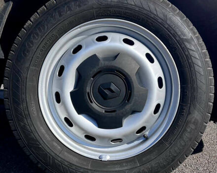 Белый Рено Трафик, объемом двигателя 2 л и пробегом 186 тыс. км за 17750 $, фото 14 на Automoto.ua