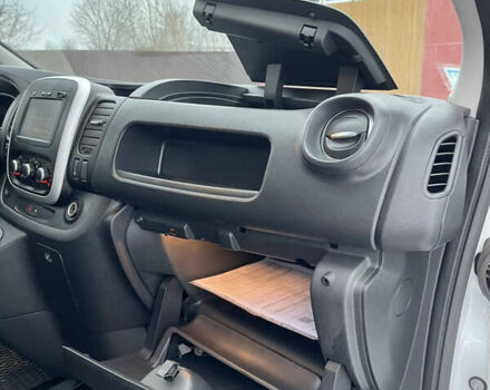 Білий Рено Трафік, об'ємом двигуна 2 л та пробігом 198 тис. км за 16600 $, фото 53 на Automoto.ua