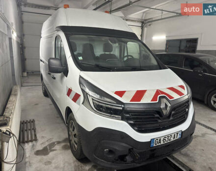 Білий Рено Трафік, об'ємом двигуна 2 л та пробігом 111 тис. км за 20500 $, фото 3 на Automoto.ua