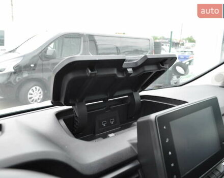 Белый Рено Трафик, объемом двигателя 2 л и пробегом 160 тыс. км за 32500 $, фото 75 на Automoto.ua