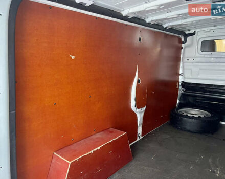 Білий Рено Трафік, об'ємом двигуна 2 л та пробігом 198 тис. км за 16600 $, фото 44 на Automoto.ua