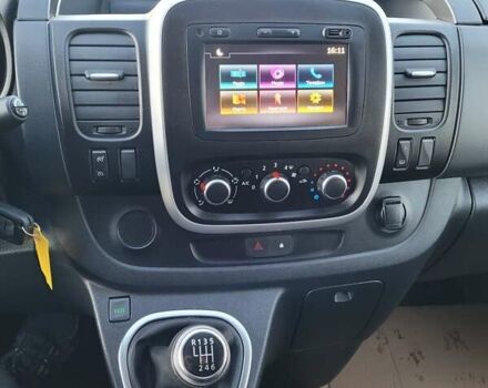 Білий Рено Трафік, об'ємом двигуна 2 л та пробігом 250 тис. км за 22500 $, фото 15 на Automoto.ua