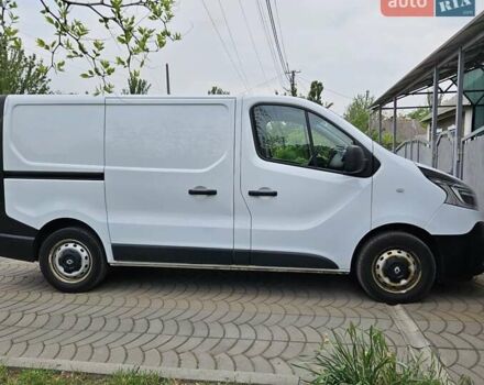 Белый Рено Трафик, объемом двигателя 2 л и пробегом 260 тыс. км за 16700 $, фото 7 на Automoto.ua