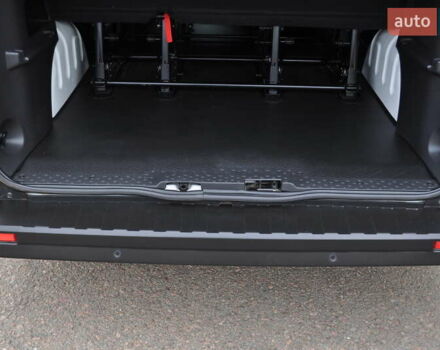 Белый Рено Трафик, объемом двигателя 2 л и пробегом 160 тыс. км за 32500 $, фото 40 на Automoto.ua