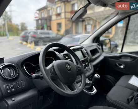 Рено Трафік 2021 у Хмельницькому на Automoto.ua Білий Рено Трафік, об'ємом двигуна 2 л та пробігом 126 тис. км за 25700 $, фото 14 на Automoto.ua