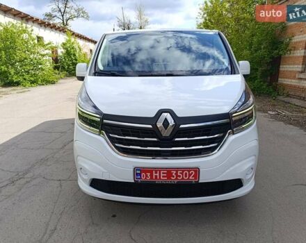 Белый Рено Трафик, объемом двигателя 2 л и пробегом 212 тыс. км за 17500 $, фото 2 на Automoto.ua