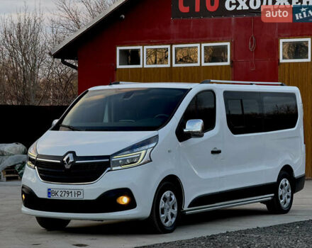 Белый Рено Трафик, объемом двигателя 2 л и пробегом 148 тыс. км за 23500 $, фото 7 на Automoto.ua