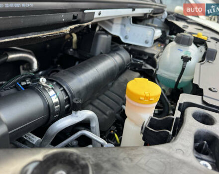 Белый Рено Трафик, объемом двигателя 2 л и пробегом 79 тыс. км за 27999 $, фото 20 на Automoto.ua