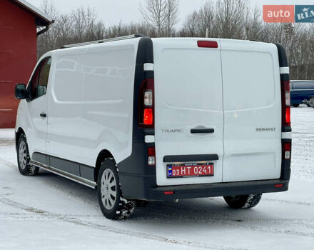 Білий Рено Трафік, об'ємом двигуна 2 л та пробігом 198 тис. км за 16600 $, фото 8 на Automoto.ua