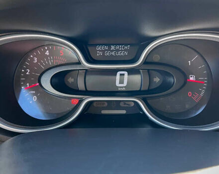 Белый Рено Трафик, объемом двигателя 2 л и пробегом 186 тыс. км за 17750 $, фото 24 на Automoto.ua