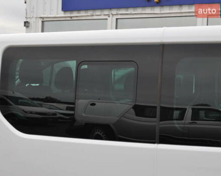 Белый Рено Трафик, объемом двигателя 2 л и пробегом 160 тыс. км за 32500 $, фото 25 на Automoto.ua