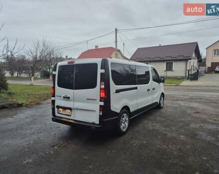 Белый Рено Трафик, объемом двигателя 2 л и пробегом 107 тыс. км за 22700 $, фото 2 на Automoto.ua