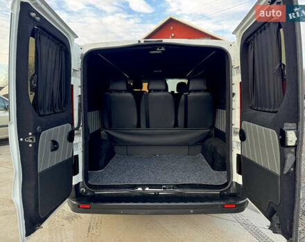 Белый Рено Трафик, объемом двигателя 2 л и пробегом 79 тыс. км за 27999 $, фото 15 на Automoto.ua