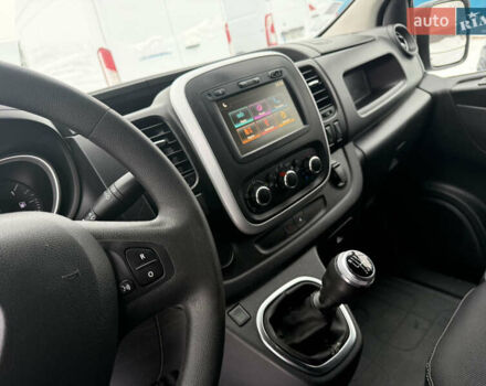 Белый Рено Трафик, объемом двигателя 2 л и пробегом 205 тыс. км за 19500 $, фото 11 на Automoto.ua