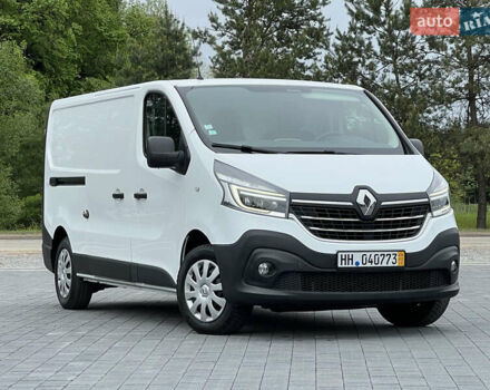 Белый Рено Трафик, объемом двигателя 2 л и пробегом 180 тыс. км за 17500 $, фото 7 на Automoto.ua