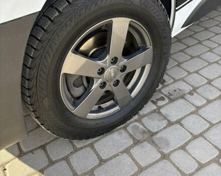 Белый Рено Трафик, объемом двигателя 2 л и пробегом 130 тыс. км за 20500 $, фото 8 на Automoto.ua