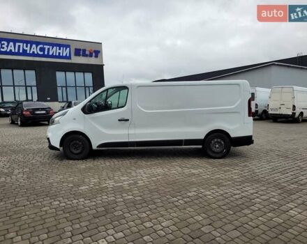 Білий Рено Трафік, об'ємом двигуна 2 л та пробігом 170 тис. км за 14300 $, фото 5 на Automoto.ua