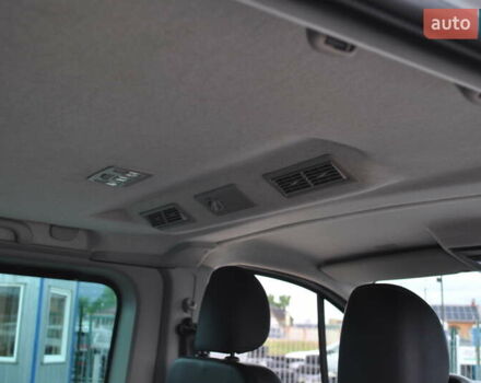 Белый Рено Трафик, объемом двигателя 2 л и пробегом 160 тыс. км за 32500 $, фото 107 на Automoto.ua