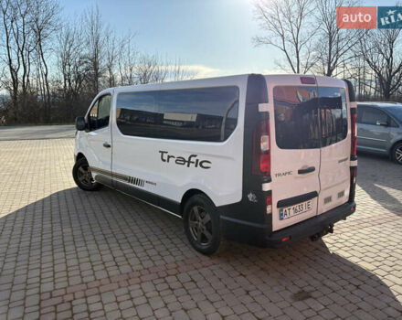 Белый Рено Трафик, объемом двигателя 2 л и пробегом 130 тыс. км за 20500 $, фото 3 на Automoto.ua