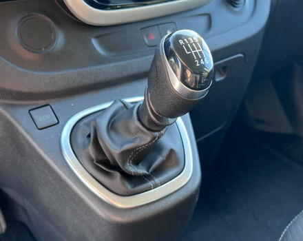 Белый Рено Трафик, объемом двигателя 2 л и пробегом 186 тыс. км за 17750 $, фото 32 на Automoto.ua