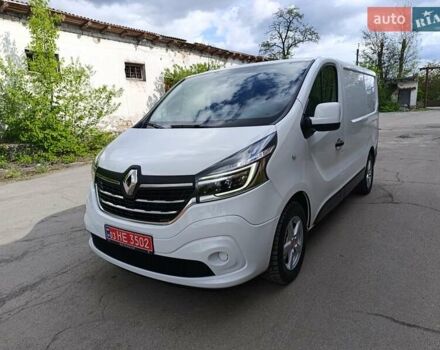 Белый Рено Трафик, объемом двигателя 2 л и пробегом 212 тыс. км за 17500 $, фото 4 на Automoto.ua
