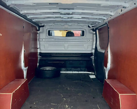 Білий Рено Трафік, об'ємом двигуна 2 л та пробігом 198 тис. км за 16600 $, фото 42 на Automoto.ua