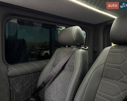 Білий Рено Трафік, об'ємом двигуна 2 л та пробігом 28 тис. км за 29399 $, фото 64 на Automoto.ua