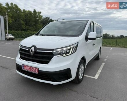 Белый Рено Трафик, объемом двигателя 2 л и пробегом 165 тыс. км за 34600 $, фото 14 на Automoto.ua