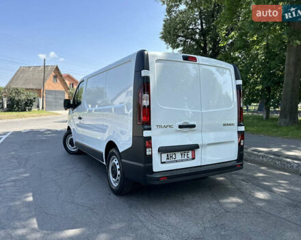 Белый Рено Трафик, объемом двигателя 2 л и пробегом 26 тыс. км за 21699 $, фото 44 на Automoto.ua