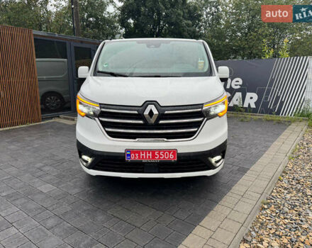 Белый Рено Трафик, объемом двигателя 2 л и пробегом 44 тыс. км за 30750 $, фото 1 на Automoto.ua