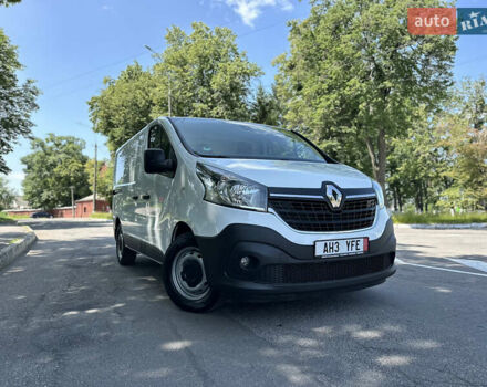 Белый Рено Трафик, объемом двигателя 2 л и пробегом 26 тыс. км за 21699 $, фото 56 на Automoto.ua