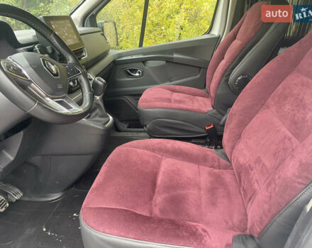 Білий Рено Трафік, об'ємом двигуна 2 л та пробігом 79 тис. км за 35000 $, фото 23 на Automoto.ua