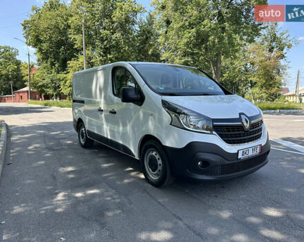 Белый Рено Трафик, объемом двигателя 2 л и пробегом 26 тыс. км за 21699 $, фото 33 на Automoto.ua
