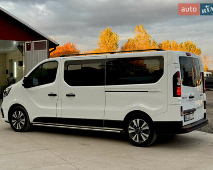 Рено Трафік 2022 у Дубно на Automoto.ua Білий Рено Трафік, об'ємом двигуна 2 л та пробігом 115 тис. км за 28999 $, фото 3 на Automoto.ua