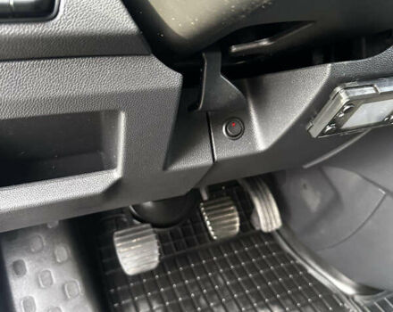 Белый Рено Трафик, объемом двигателя 2 л и пробегом 186 тыс. км за 28800 $, фото 32 на Automoto.ua