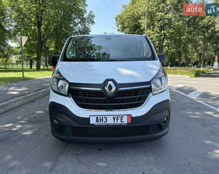 Белый Рено Трафик, объемом двигателя 2 л и пробегом 26 тыс. км за 21699 $, фото 38 на Automoto.ua