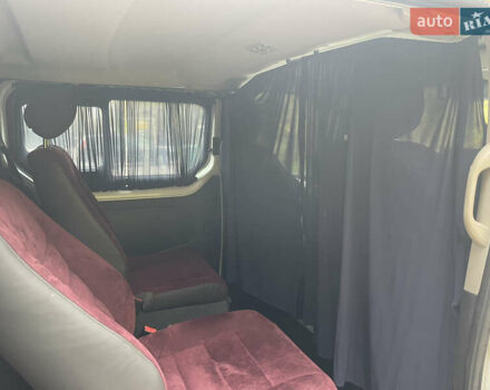 Білий Рено Трафік, об'ємом двигуна 2 л та пробігом 79 тис. км за 35000 $, фото 14 на Automoto.ua