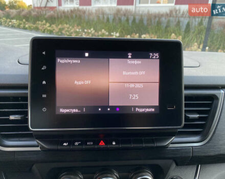 Белый Рено Трафик, объемом двигателя 2 л и пробегом 99 тыс. км за 23600 $, фото 30 на Automoto.ua