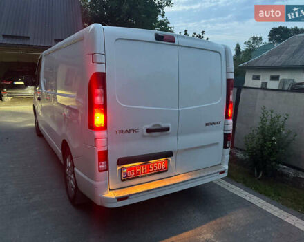 Белый Рено Трафик, объемом двигателя 2 л и пробегом 44 тыс. км за 30750 $, фото 15 на Automoto.ua