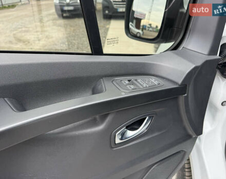 Рено Трафік 2022 у Дубно на Automoto.ua Білий Рено Трафік, об'ємом двигуна 2 л та пробігом 115 тис. км за 28999 $, фото 24 на Automoto.ua