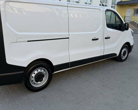 Белый Рено Трафик, объемом двигателя 2 л и пробегом 60 тыс. км за 26900 $, фото 12 на Automoto.ua