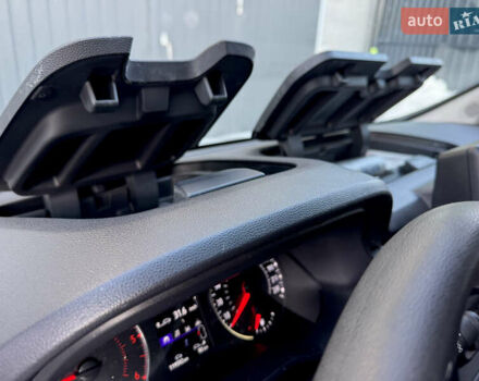 Білий Рено Трафік, об'ємом двигуна 2 л та пробігом 119 тис. км за 27250 $, фото 32 на Automoto.ua