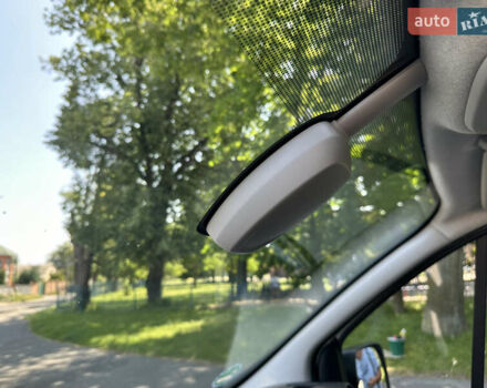 Белый Рено Трафик, объемом двигателя 2 л и пробегом 26 тыс. км за 21699 $, фото 26 на Automoto.ua