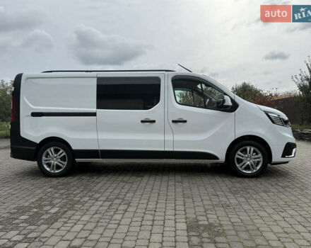 Белый Рено Трафик, объемом двигателя 2 л и пробегом 63 тыс. км за 32650 $, фото 155 на Automoto.ua