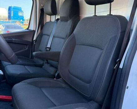 Белый Рено Трафик, объемом двигателя 0 л и пробегом 40 тыс. км за 25500 $, фото 29 на Automoto.ua