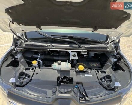 Белый Рено Трафик, объемом двигателя 2 л и пробегом 110 тыс. км за 28999 $, фото 19 на Automoto.ua