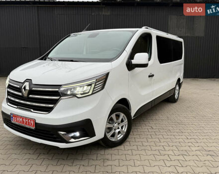 Білий Рено Трафік, об'ємом двигуна 2 л та пробігом 181 тис. км за 26850 $, фото 1 на Automoto.ua