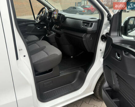 Білий Рено Трафік, об'ємом двигуна 2 л та пробігом 181 тис. км за 26850 $, фото 33 на Automoto.ua